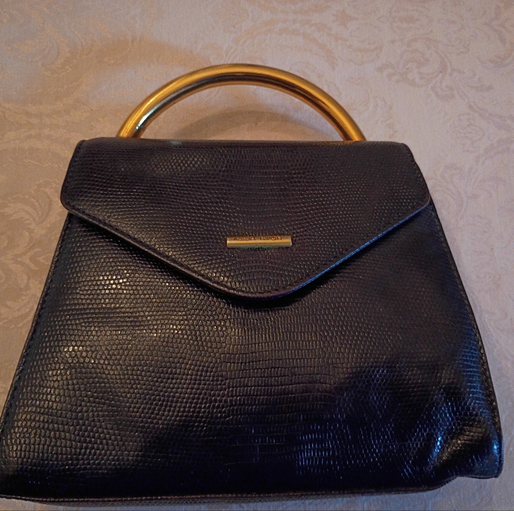 Ladies Vintage 1980's Alpert Nipon Navy Handbag with Gold Handle